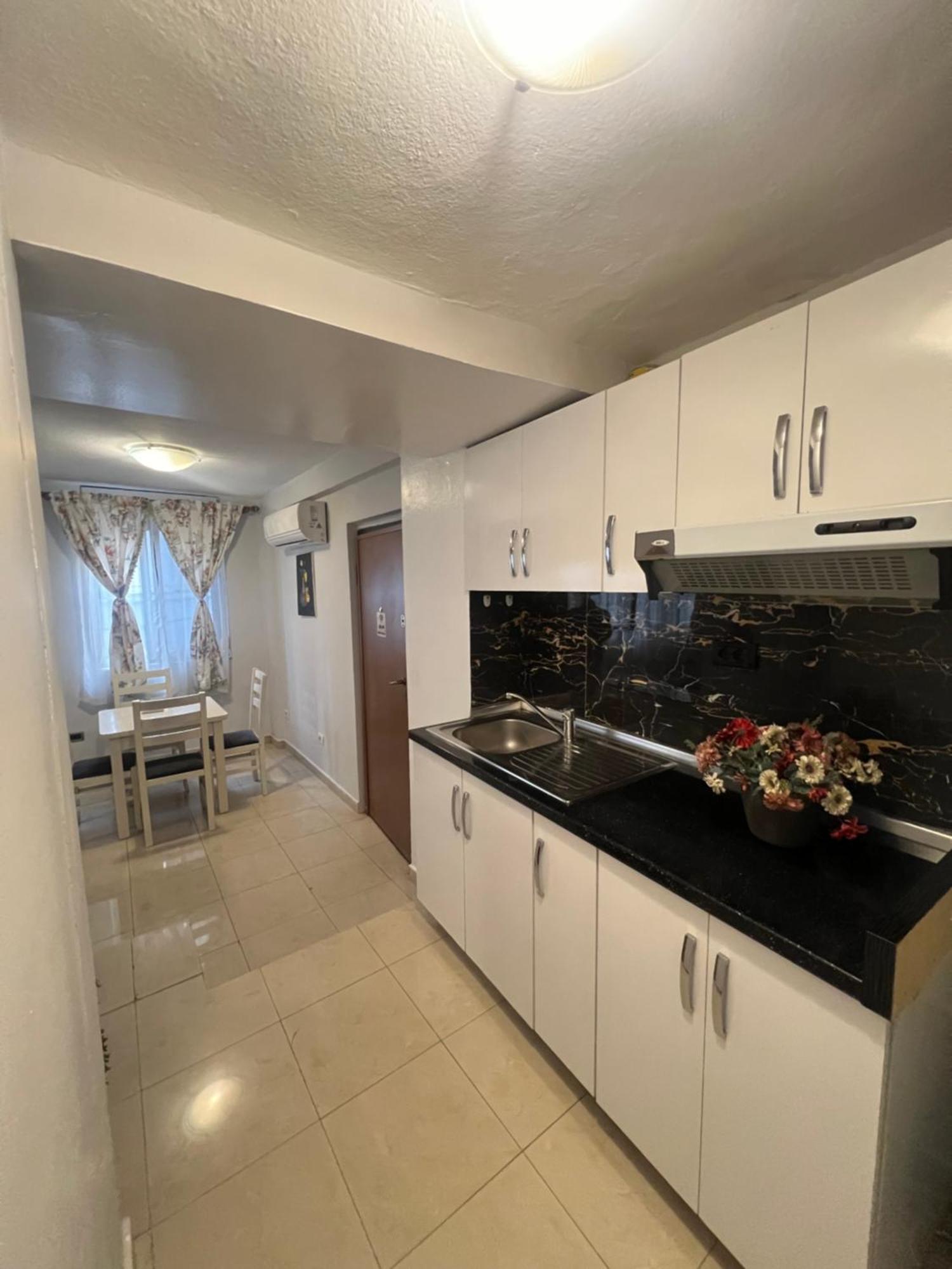 Tirana Center Apartment Exterior foto